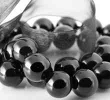 Caracteristici bijuterii cu perle negru