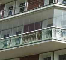 Construcția balconului din policarbonat