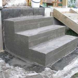 Fabricarea de trepte din beton cu mâinile sale