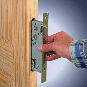 Cum este instalarea de încuietori pentru uși?