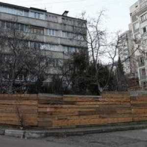 Rezidenți Minsk împotriva construirii de garaje sub ferestre