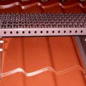 Pasarele pentru acoperiș: siguranța lucrărilor de reparații
