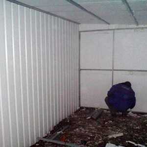Perete izolație garaj
