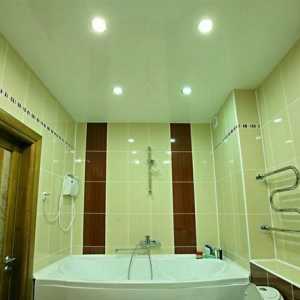 Alegerea plafonului de tensiune în baie: sfaturi, caracteristici, design